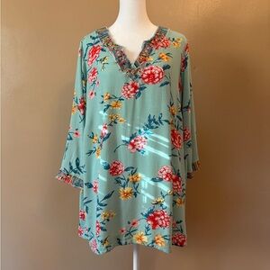 Top Floral 3/4 sleeve floral blouse, size 1X from Belle from Kim Gravel